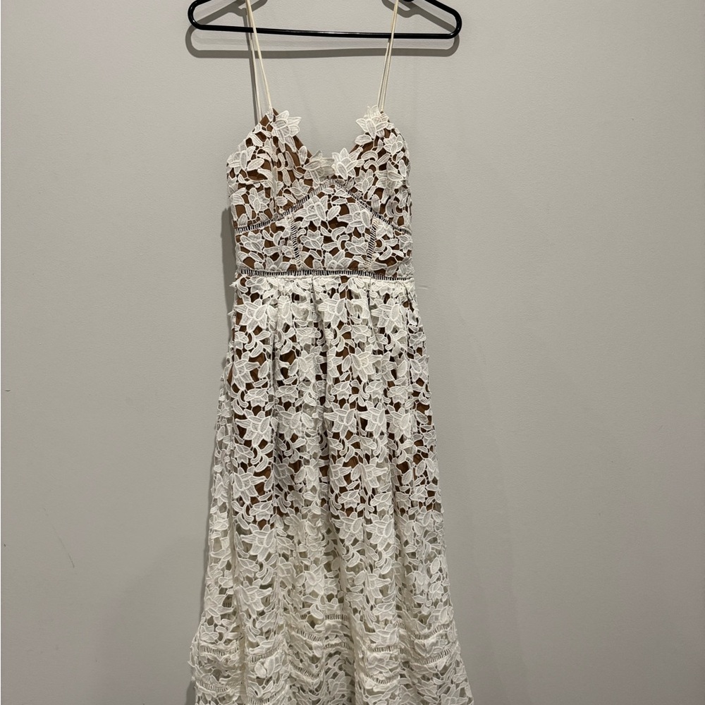 Elegant White Lace Dress